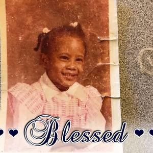 Meet your Posher, Felicia